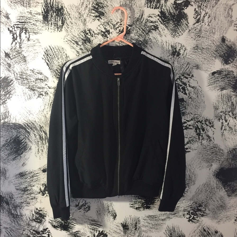 black w/ racer stripes down arms balmer jack